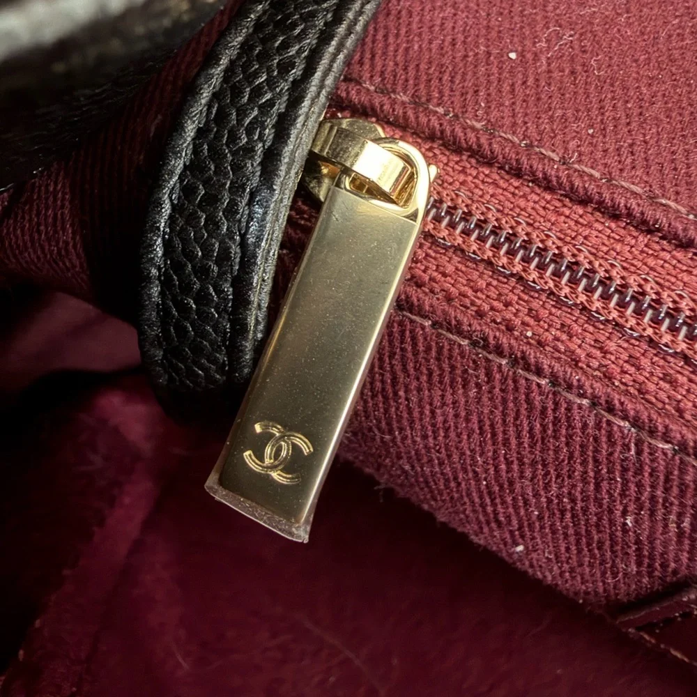 CHANEL Business Affinity Backpack - Picture 5 of 5